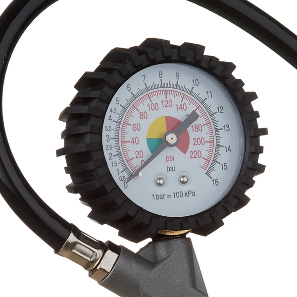 Пистолет пневматический Pegas Pneumatic 1/4 для накачки шин с манометром (5001)