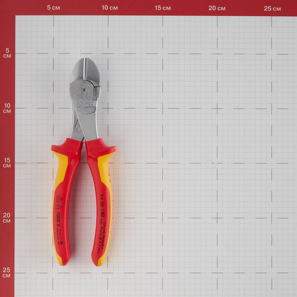 Бокорезы диэлектрические Knipex (KN-7406180SB) 180 мм