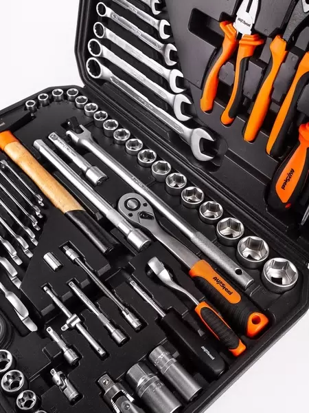 Набор инструментов универсальный AV Steel (AV-011118) (118 шт.)
