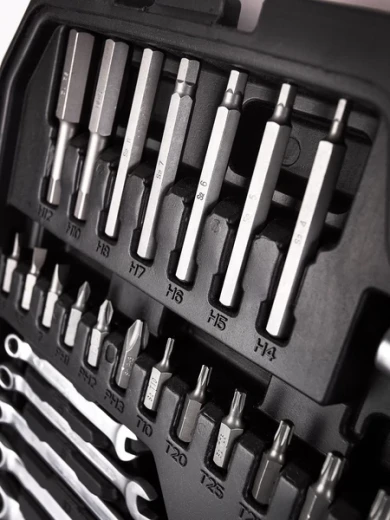 Набор инструментов универсальный AV Steel (AV-011118) (118 шт.)